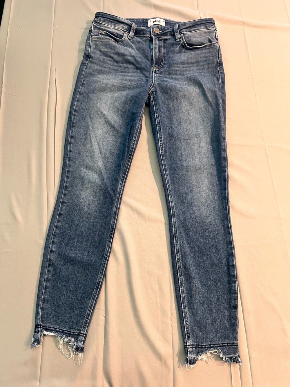 PAIGE Verdugo Ankle Distressed Skinny jeans size 28